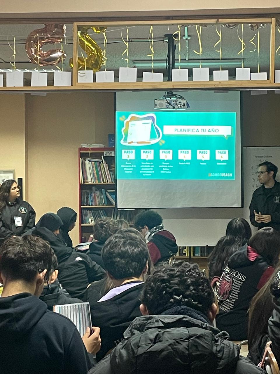 Visita universitaria para 4º medio – La educación no se detiene