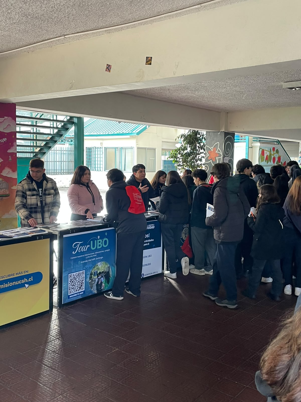 Estudiantes de Enseñanza Media participaron en la Feria Vocacional Panoramia